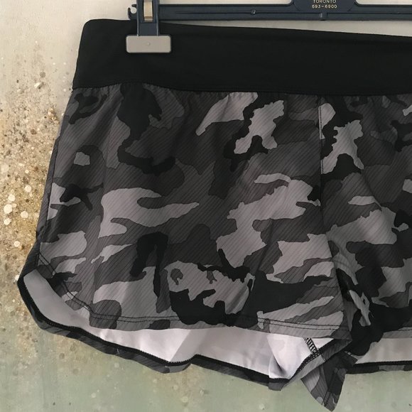 Nike Nessa Shorts (NWT) - Picture 2 of 8
